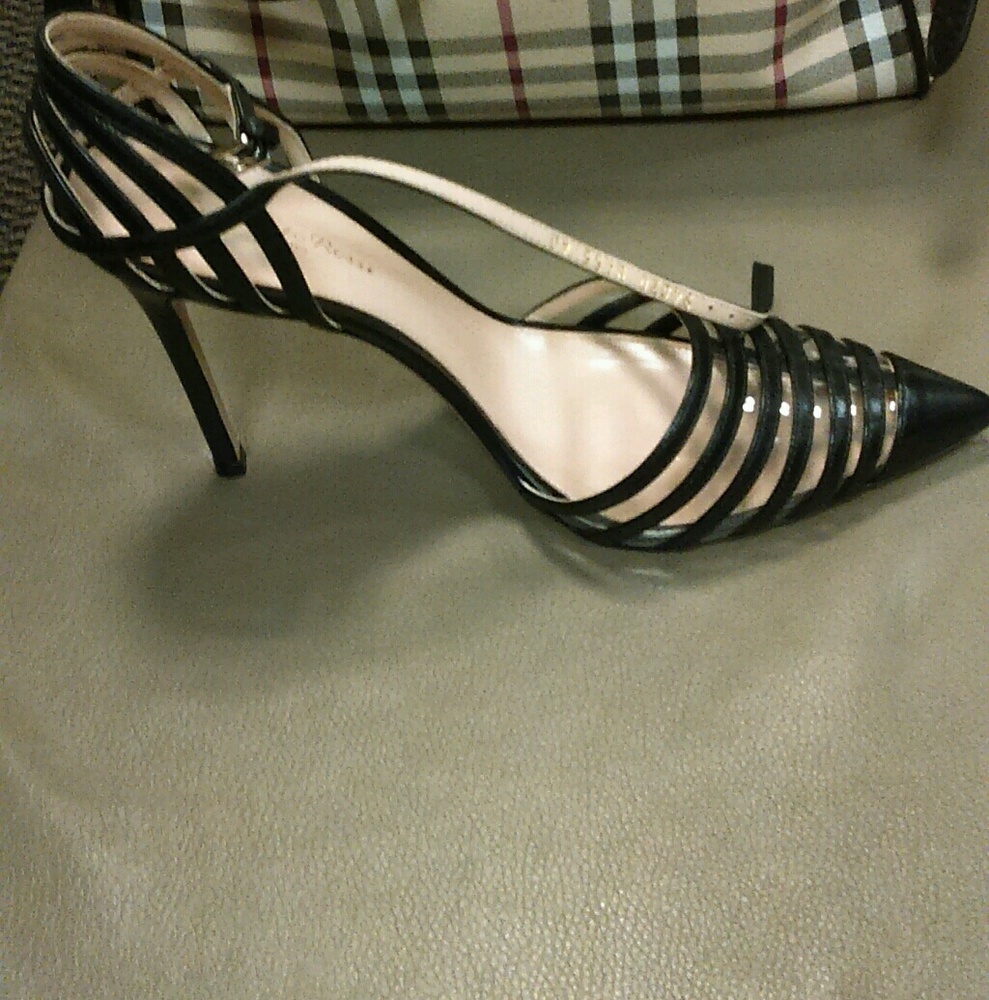 Meet your Posher, Juliette